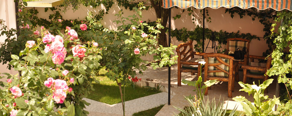 Theranda Hotel 9